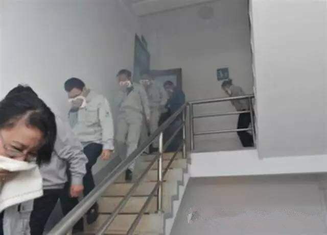 秋天干燥火災(zāi)高發(fā)，家庭如何做好火災(zāi)預(yù)防呢？